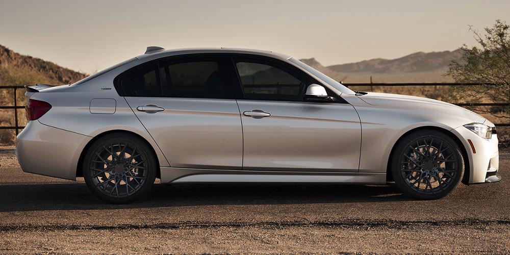 BMW 330e
